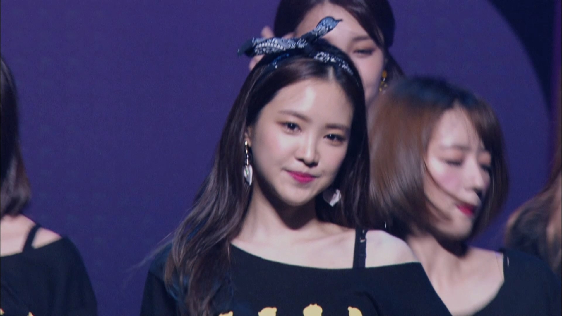 Apink《Apink LIVE TOUR 世界巡回演唱会》共三场合集 蓝光原盘+ REMUX【238.4G】