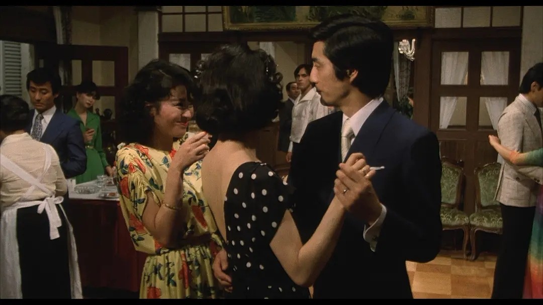 信札疑云  (1979)1080P日语中字 松坂庆子 三封未寄出的信件，预言妻子将患病去世 【4.2G】