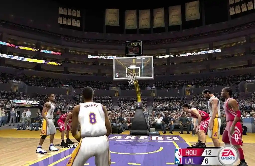 【珍藏】NBA LIVE系列 00-08合集 PC篮球游戏 运动体育(包含赛季更新 大补MOD 宽屏补丁)    [33.2G]