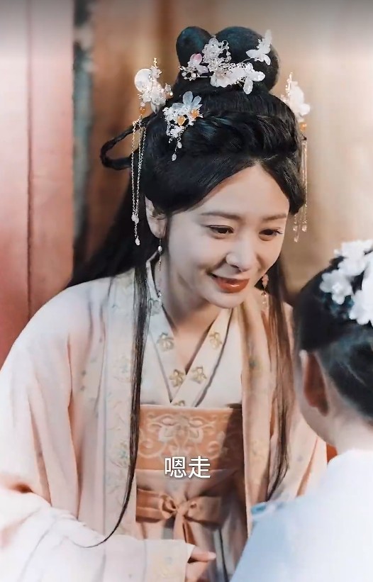 【短剧】娘娘稳定发挥六宫都要倒霉（94集）卢C鹿鹿&杨鹏丞 1.9GB